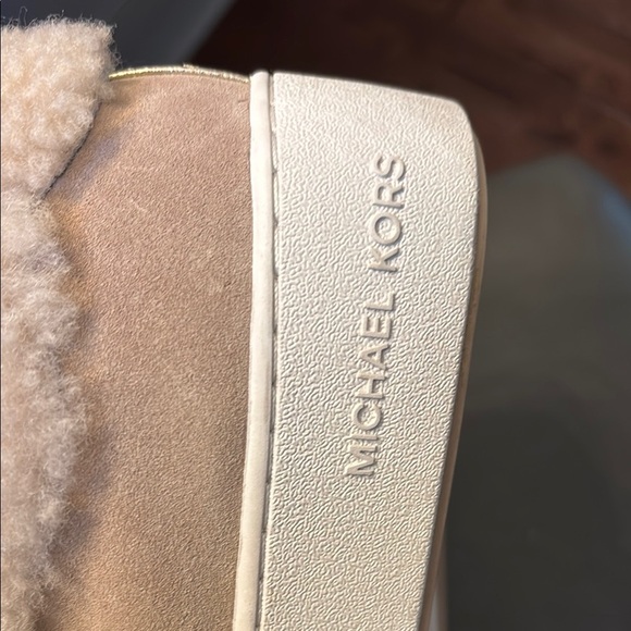 Michael Kors Poppy Lace-Up Sneakers 6.5 - Picture 6 of 8